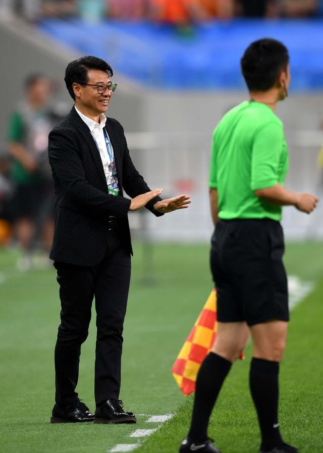 开云体育下载-吴金贵回归矛盾已除？申花最强阵容迎接最难客场