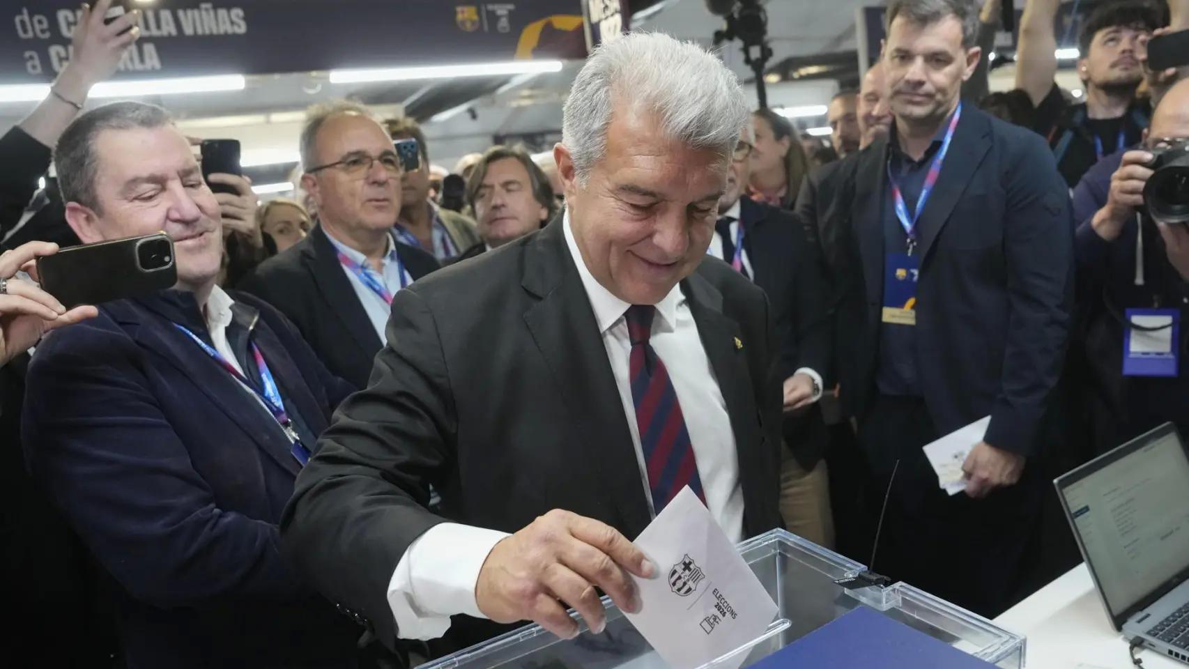 开云体育官网-共有48480名巴萨会员参与此次主席选举，参与人数队史第二低